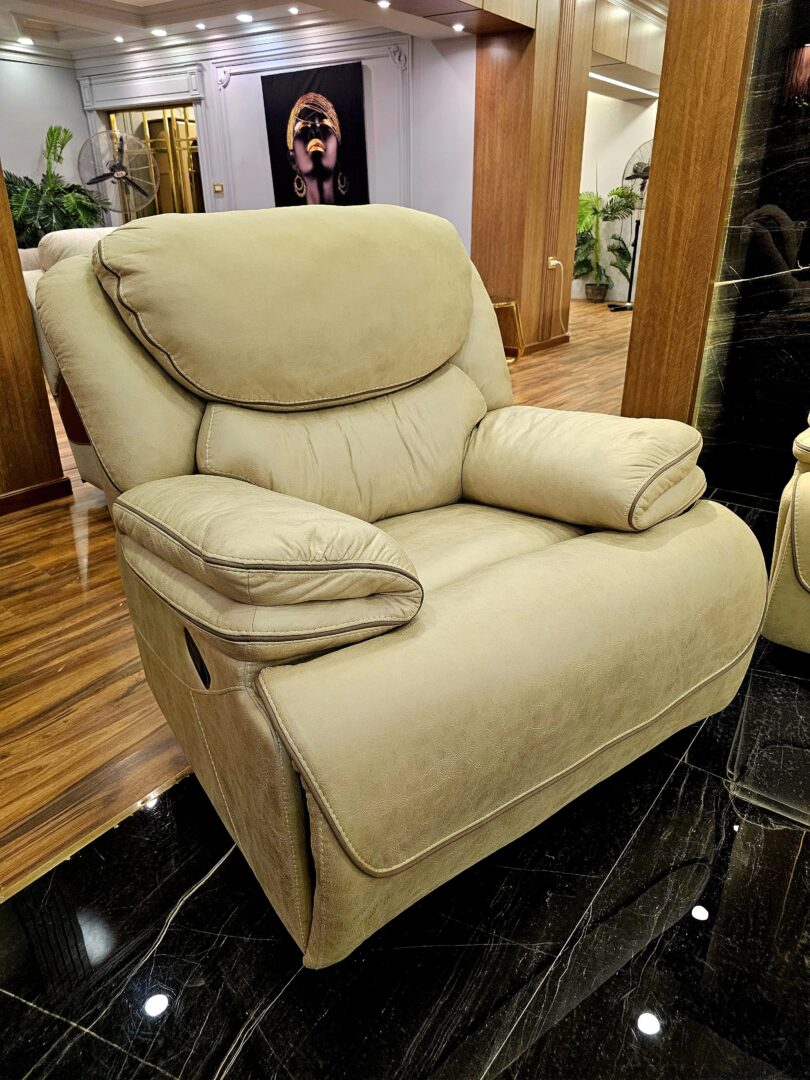 فوتيه ليزي XL خشب زان احمر