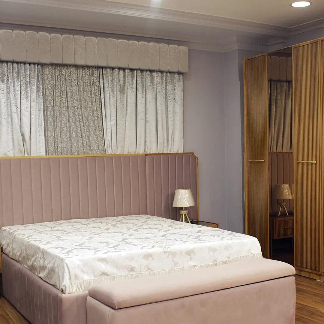 Royal Complete Bedroom Set (Bed with Bench + 2 Nightstands + Large Wardrobe + Dressing Table with Pouf)