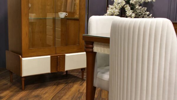 Norma Capitonné Dining Room Set - Red Beech & Counter Wood with Natural Veneer